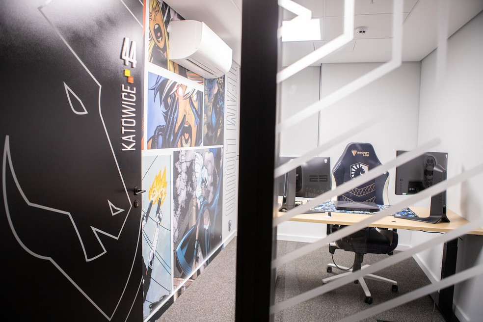 O local abriga salas de escritórios especiais, feitas em parceria com a Marvel — Foto: Team Liquid / Divulgação
