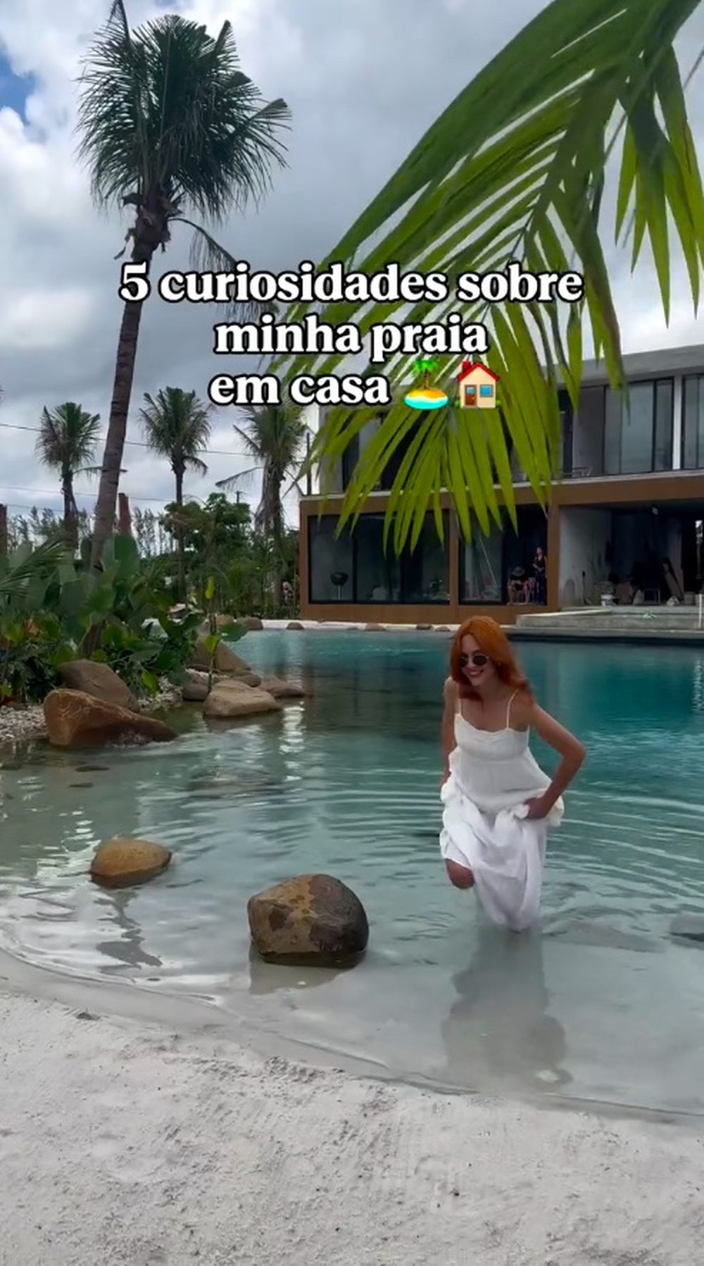 Influenciadora mostra praia particular em casa com lago artificial de ...