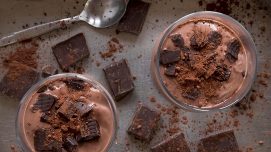 6 receitas fáceis de mousse de chocolate para fazer em casa!