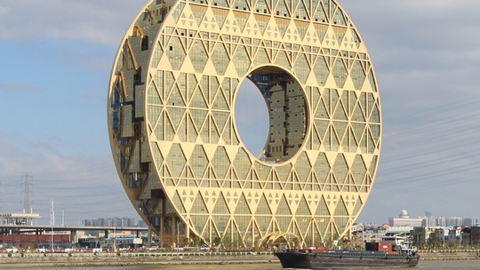 Prédio chinês é o edifício circular mais alto do mundo; confira!