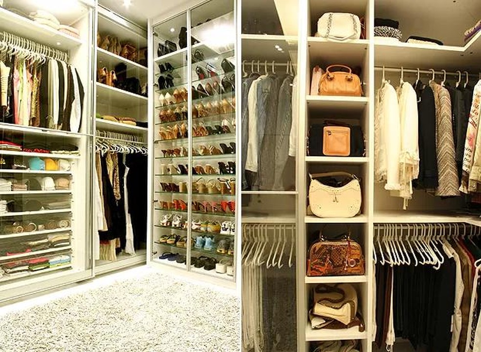 Transforme o seu closet na melhor parte da casa (sem ir à falência)