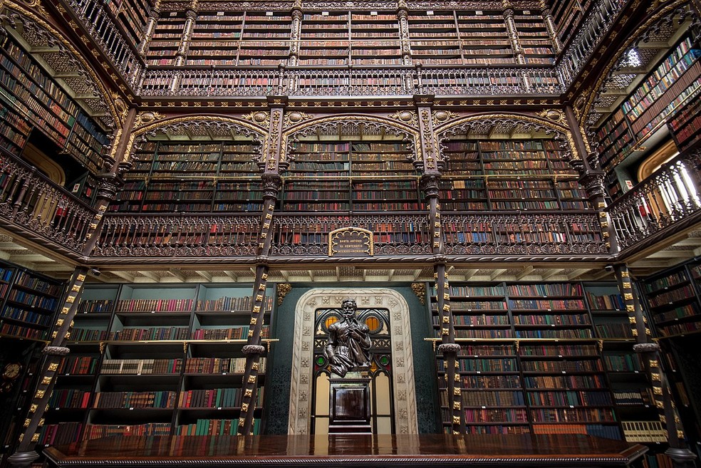 10 bibliotecas impressionantes com as arquiteturas mais belas do mundo