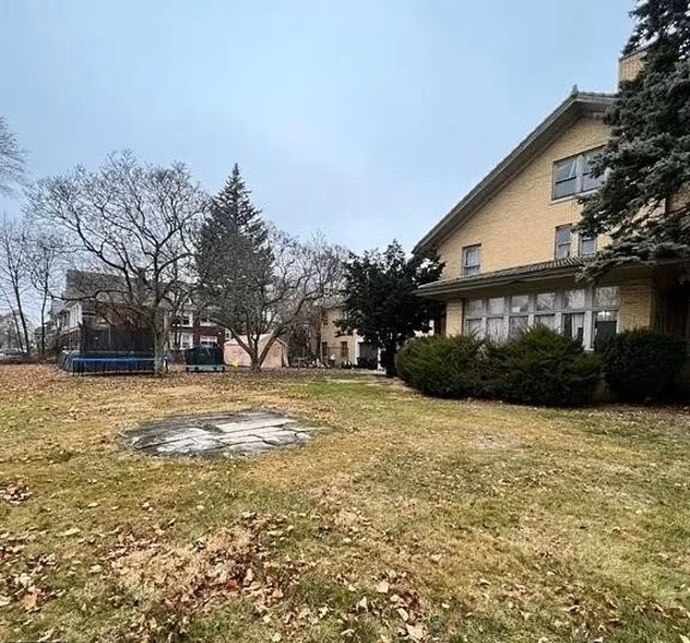 Casa onde Aretha Franklin cresceu em Detroit, Michigan (EUA) — Foto: Realtor / Reprodução