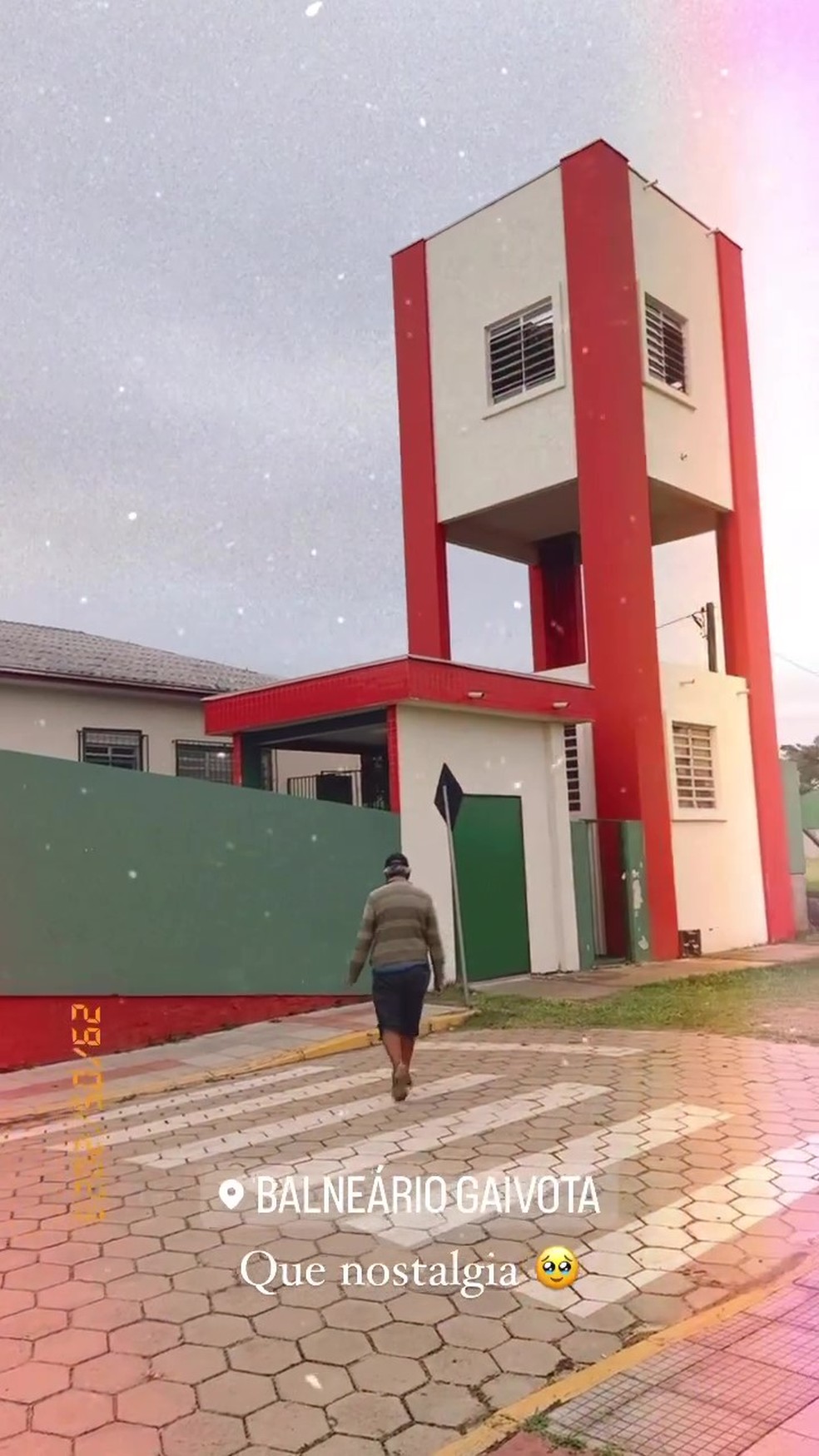 Escola onde Larissa Santos estudava em Balneário Gaivota — Foto: Reprodução/Instagram