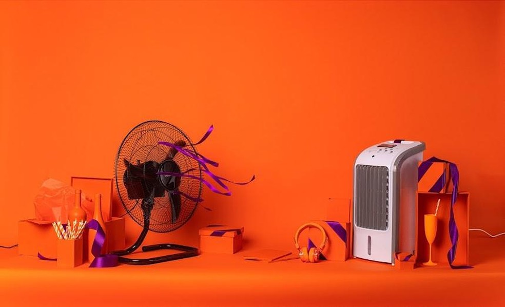 Um bom ventilador também é uma maneira de economizar sem abrir mão de amenizar as altas temperaturas. (Foto: Reprodução/Shoptime) — Foto: Casa e Jardim