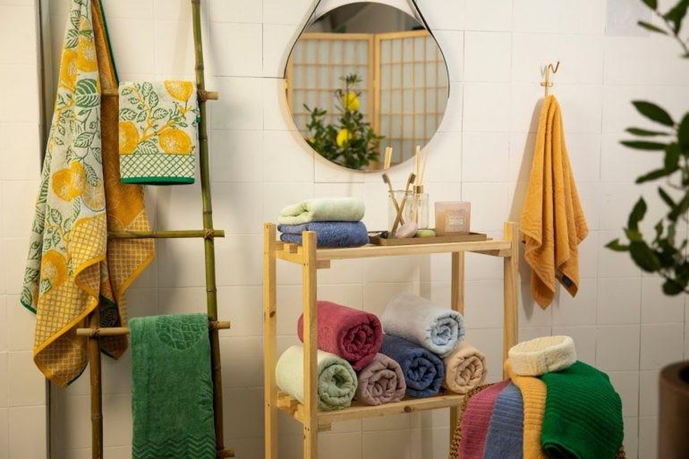 A toalha ideal é aquela que cobre e seca bem. (Foto: Shoptime/Divulgação) — Foto: Casa e Jardim