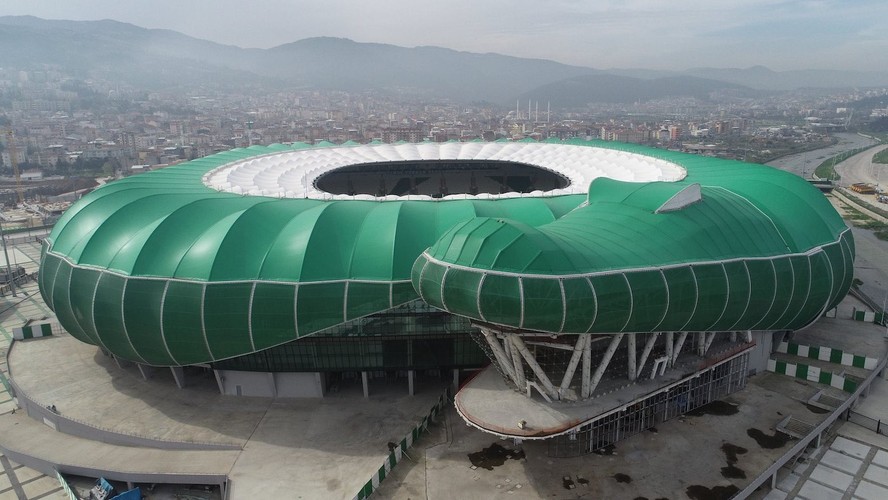 Estádio Municipal Metropolitano de Bursa é outro nome dado à Timsah Arena