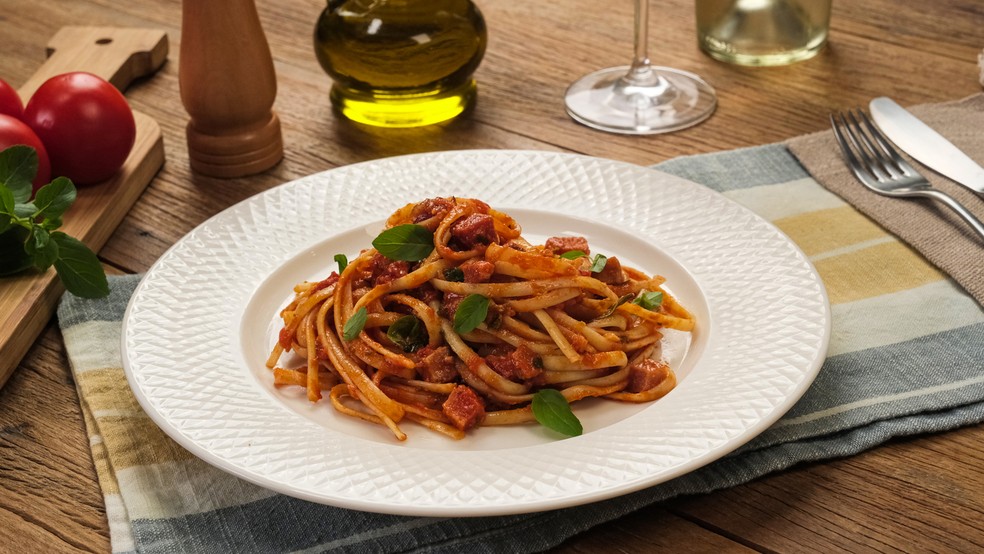 6 receitas com linguine para extrair o melhor da massa | Gastronomia ...