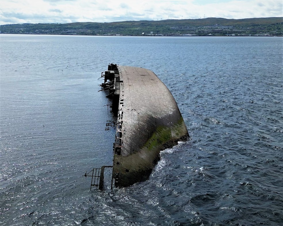O MV Captayannis era um navio grego de transporte de açúcar que naufragou na Escócia, em 1974 — Foto: Wikimedia / Hassanghani