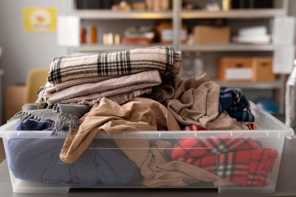 7 itens para você eliminar do guarda-roupa e ganhar mais espaço!