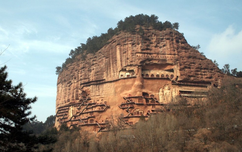 São mais de 7.200 estátuas e 1 mil m² de murais nas grutas de Maijisthan, na China — Foto: Flickr/Mark/Creative Commons