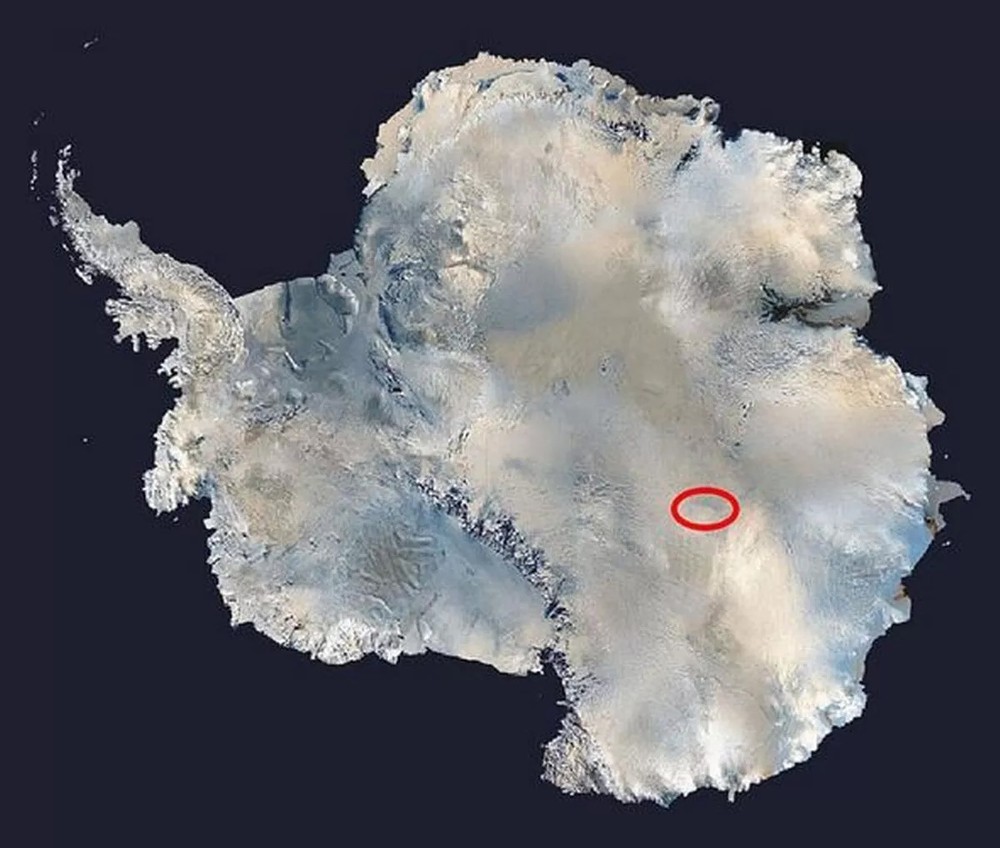 No lugar mais frio da Terra, a temperatura chega a congelantes −89 °C