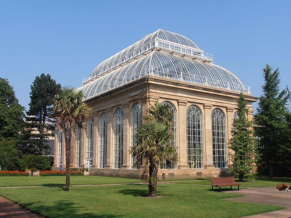 Pesquisadores do Real Jardim Botânico de Edimburgo, capital da Escócia, têm desenvolvido projetos para a preservação da biodiversidade — Foto: Ham / Wikimedia Commons