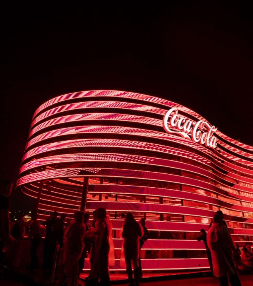 O studio futurista da Coca-Cola traz shows exclusivos para os visitantes do The Town — Foto: Coca-Cola/Divulgação