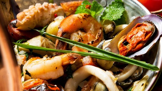 Cataplana de frutos do mar: veja como preparar o prato