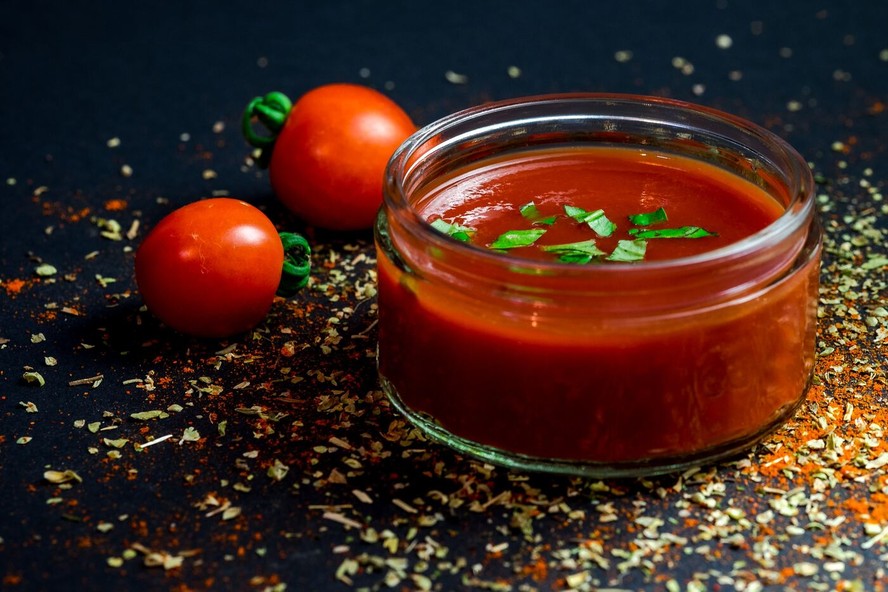 Aprenda a utilizar o molho de tomate para fundir novos sabores nestas cinco receitas deliciosas e super simples de preparar!