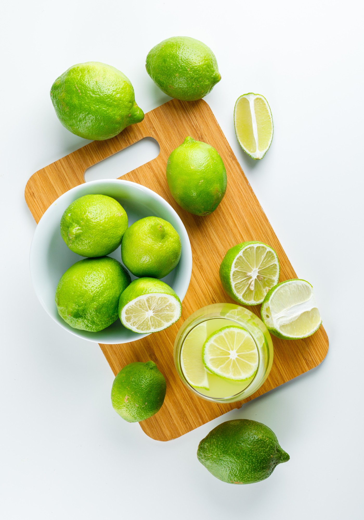 Os benefícios do limão para a pele