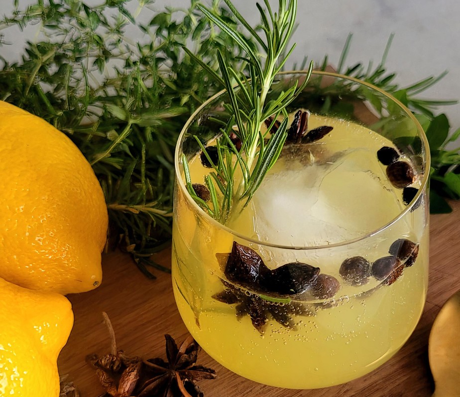 Aprenda a fazer um drinque funcional para melhorar a imunidade