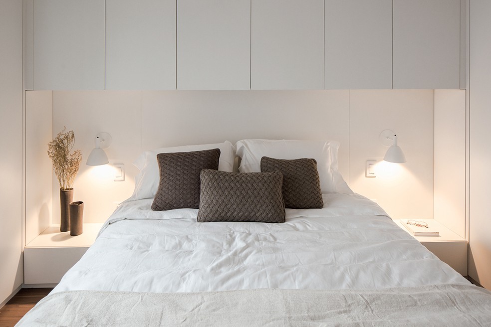 Quarto de casal minimalista: dicas + 12 projetos com o estilo