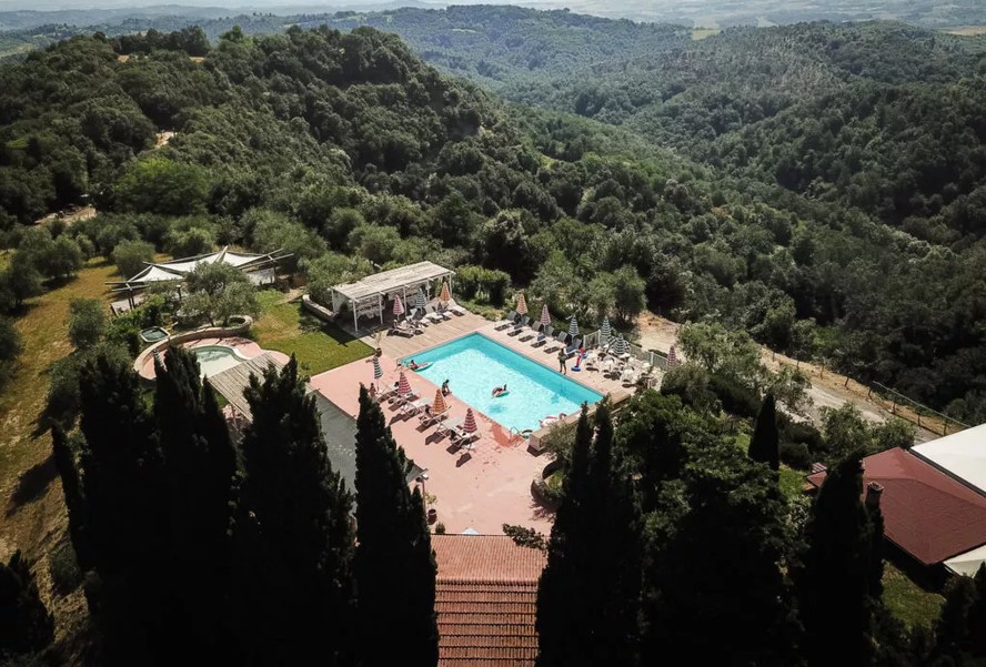 Villa Lena, na Toscana, Itália, um refúgio com arte, natureza e cultura local