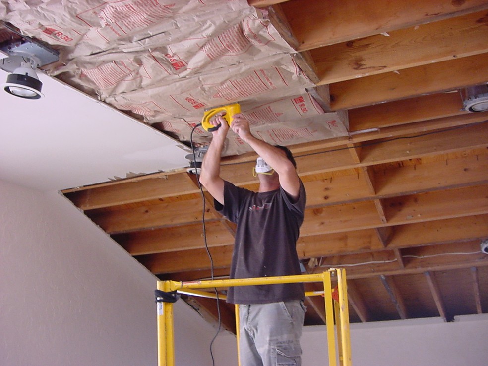 Para fazer o isolamento térmico são usados vários materiais com indicações específicas instalados em camadas na parede, no forro, no piso e no telhado — Foto: Flickr / ubatubaps / Creative Commons