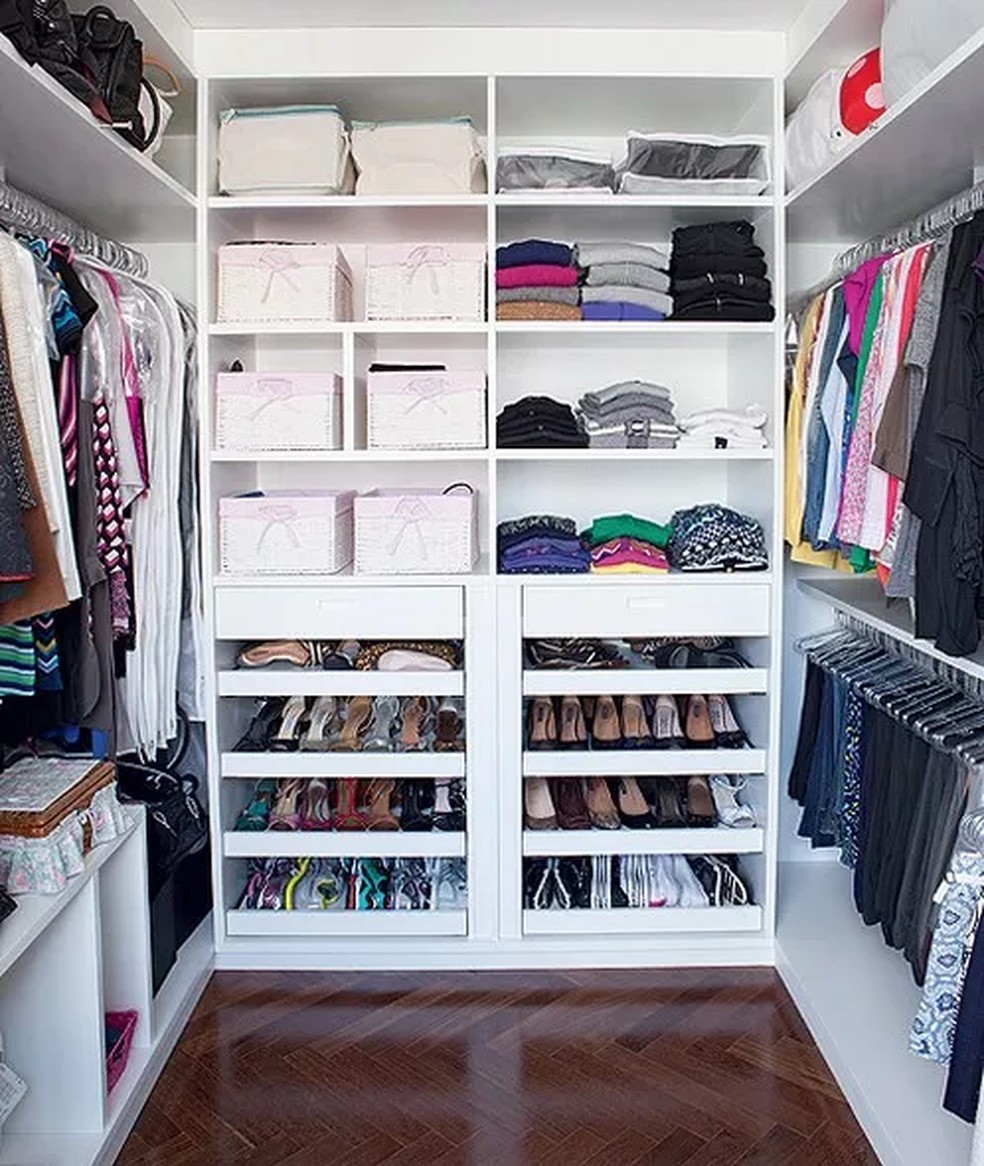 20 projetos de closets repletos de soluções criativas para se inspirar