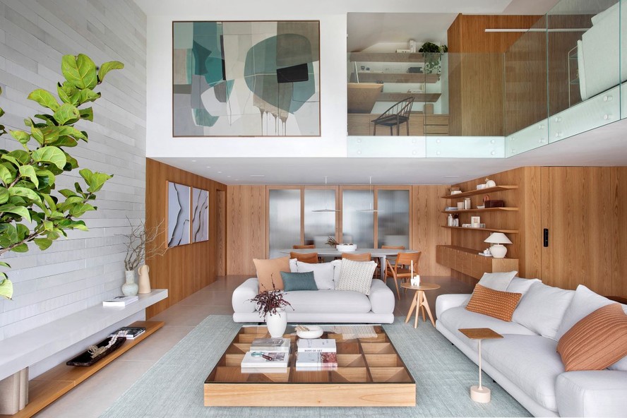 Sala com pé-direito duplo: 37 ideias criativas + dicas para decorar ...
