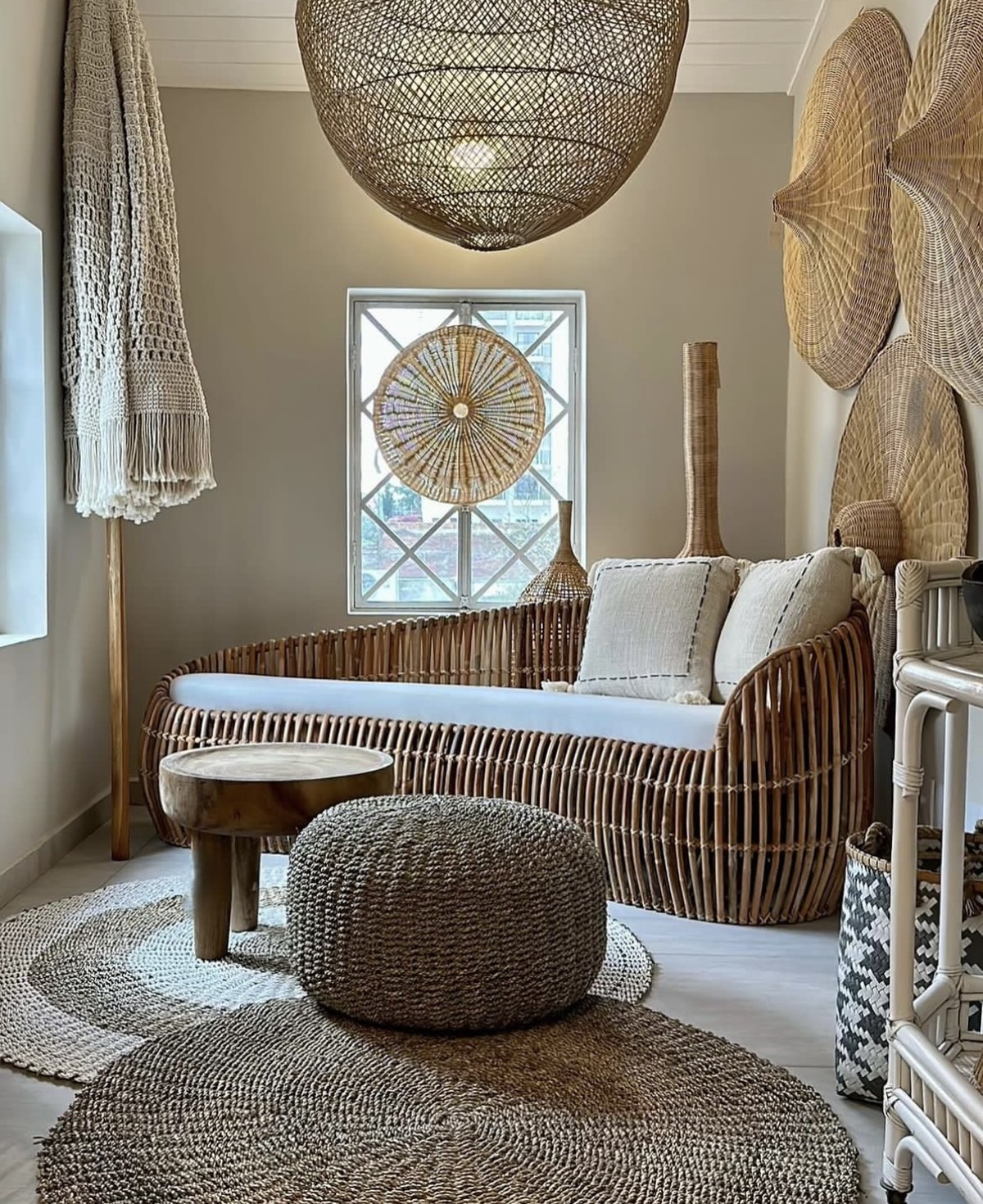 Rattan: o que é e como usar o material na decoração