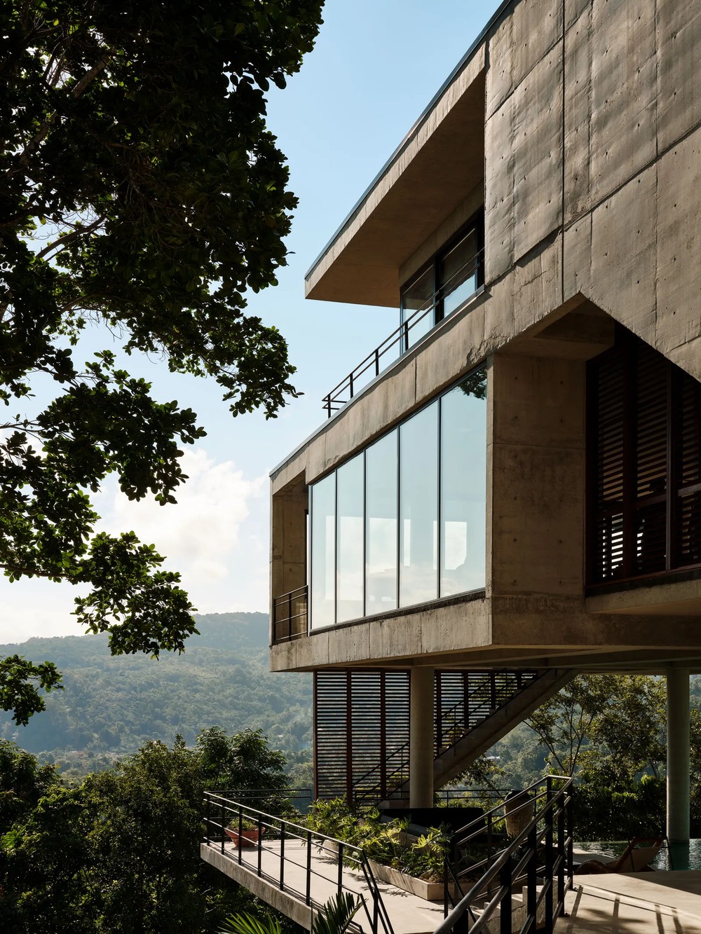 diplo-mostra-sua-casa-de-r-520-milh-es-em-meio-floresta-na-jamaica