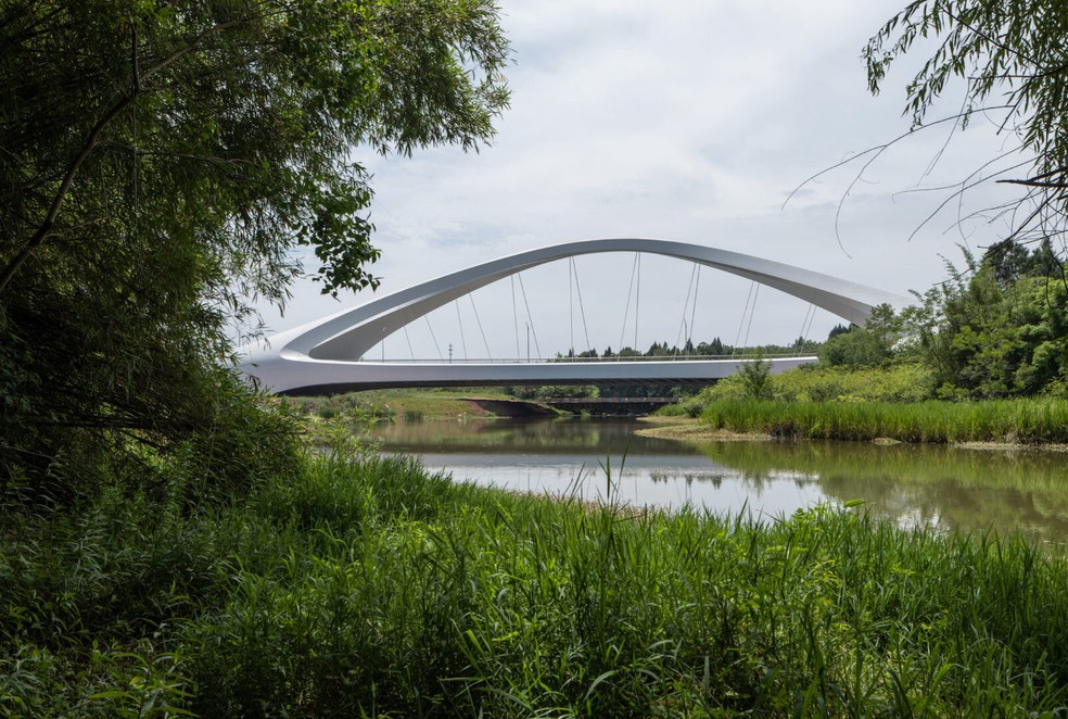 Espera-se que a ponte se torne um marco da cidade — Foto: Liang Xue / Zaha Hadid Architects / Divulgação