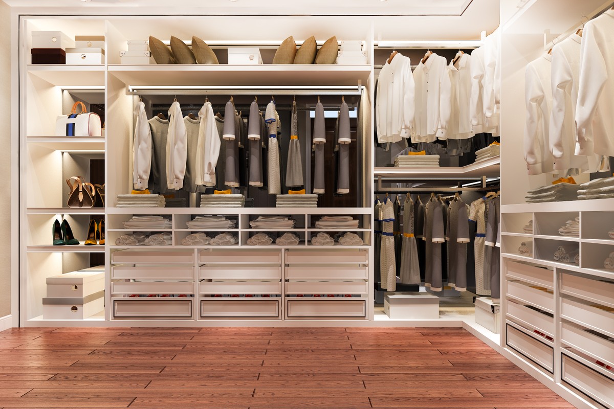 Closet aberto: 6 opções para quem dispensa o guarda-roupa tradicional
