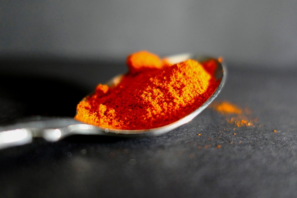 O que é páprica? Saiba de que é feito e 20 receitas para usar o tempero