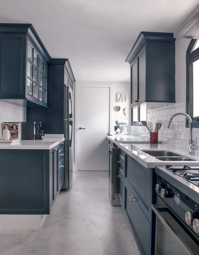 Design e cores pontuais dão requinte à apartamento de 240 m² em SP