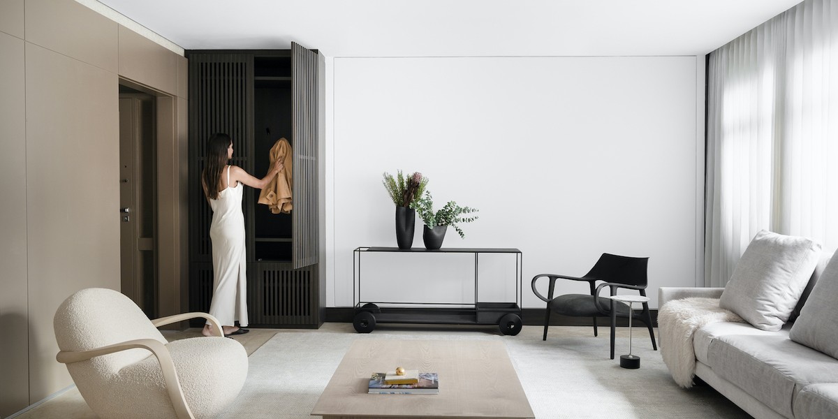 Apartamento de 250 m² em BH segue o estilo contemporâneo minimalista