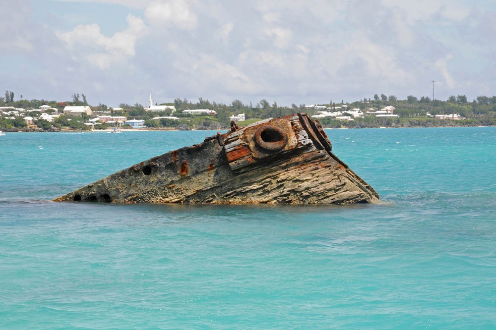 O HMS Vixen é um navio do século 19 que foi afundado do propósito nas Bermudas — Foto: Wikimedia / David Broad