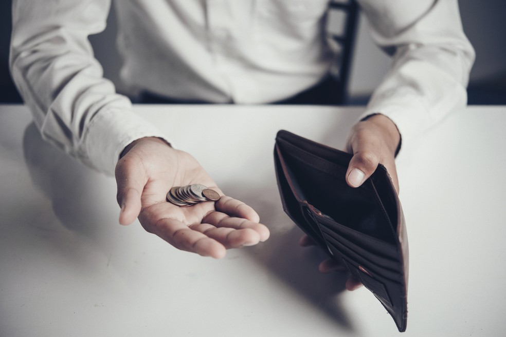 Se dívidas ocultas surgirem após a compra, é fundamental recorrer a um advogado especializado para entrar com ação judicial contra o vendedor, embora a legislação atual ofereça mais garantias ao comprador — Foto: Freepik /jcomp/Creative Commons