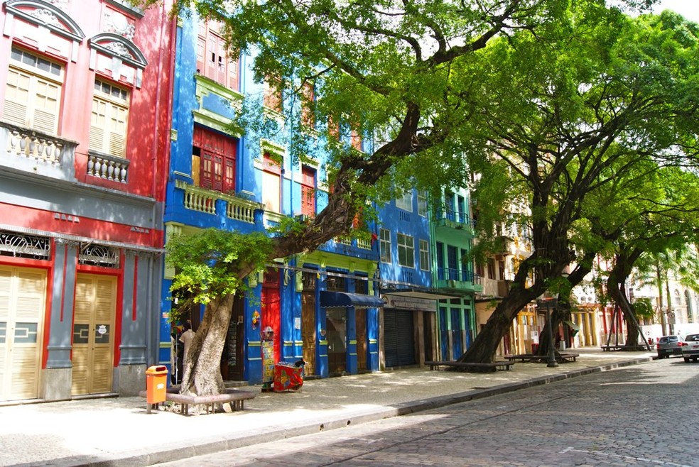 A Rua do Bom Jesus é considerada a via mais antiga de Recife — Foto: Flickr / Raul / Creative Commons