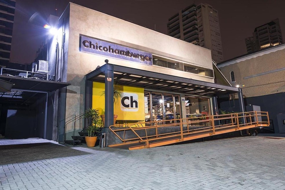 5 lanchonetes tradicionais de SP para saborear um delicioso hambúrguer