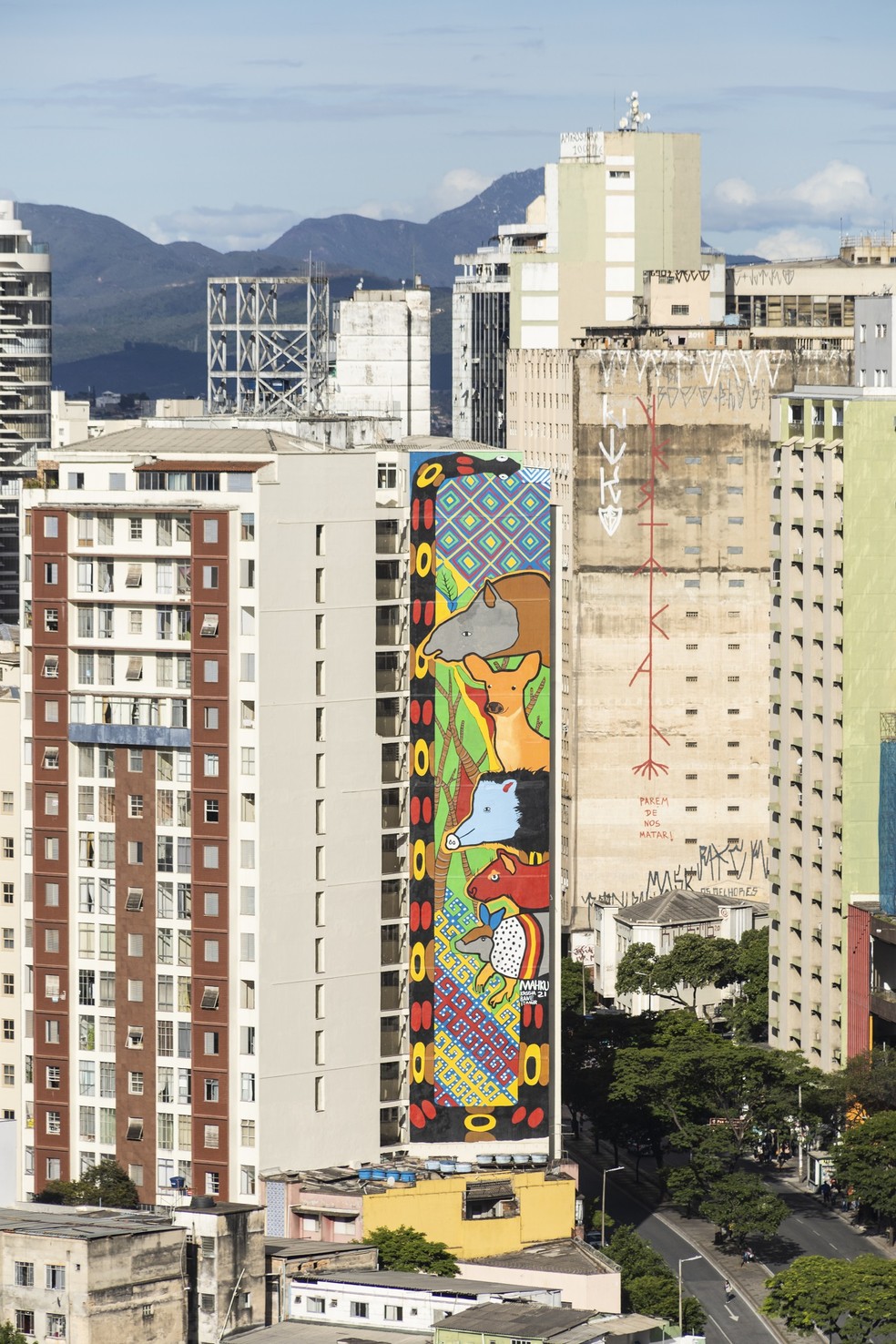 Obra urbana do Coletivo Mahku para o Cura — Foto: Cadu Passos / Divulgação