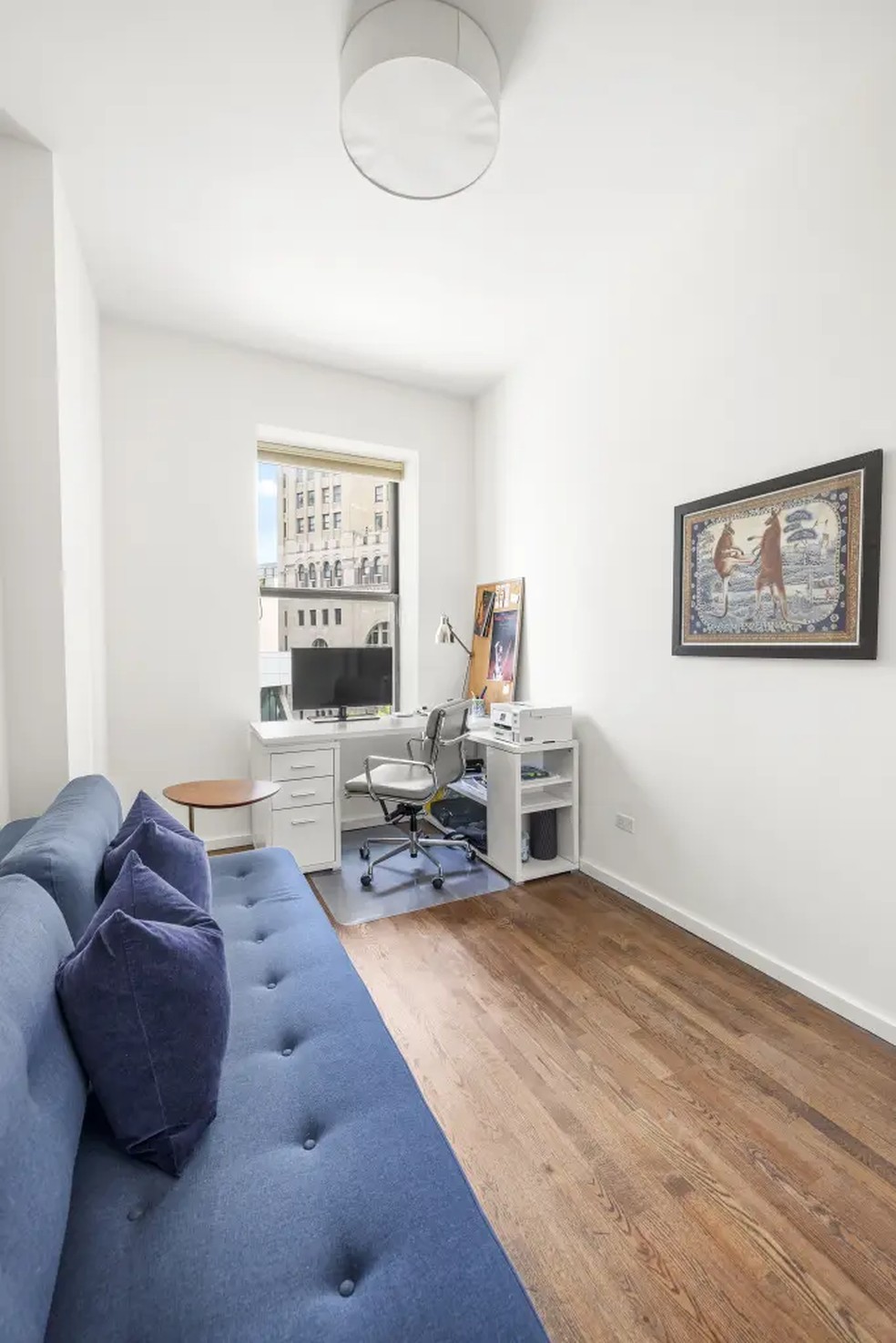 Segundo quarto do antigo apartamento de Jay-Z — Foto: Allyson Ludlow for The Corcoran Group/The New York Post/Reprodução