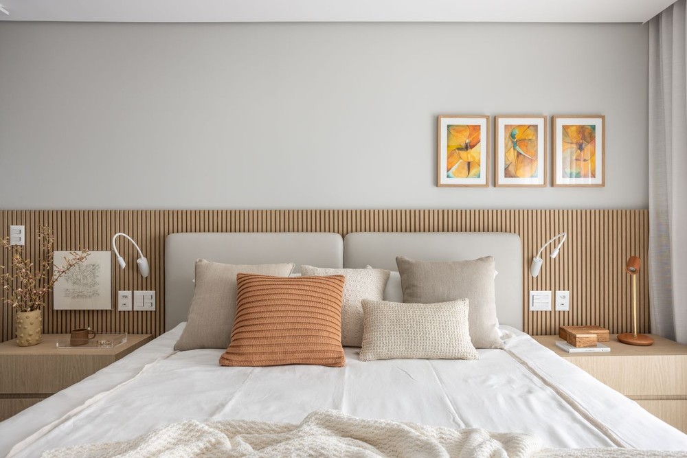 Quarto de casal cinza: como decorar, harmonizar e 31 inspirações modernas