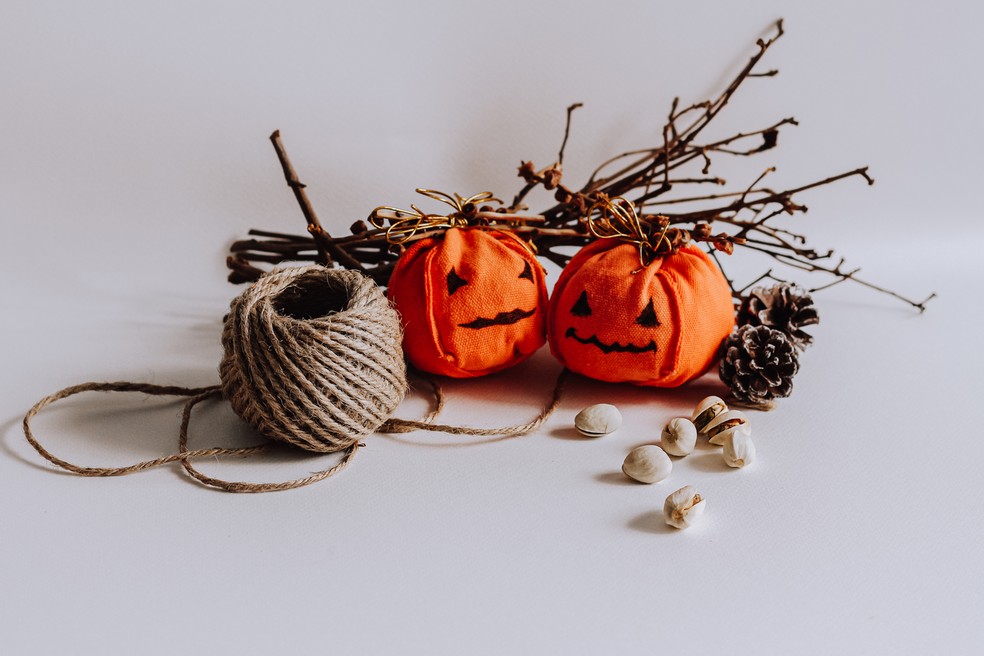 Decorações em DIY no Dia das Bruxas são ótimas opções para adicionar personalidade e estilo aos ambientes — Foto: Freepik/Creative Commons