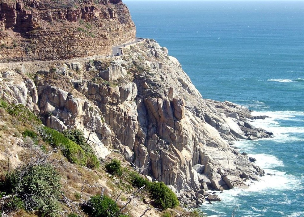 Com 114 em seus mais de 8 km de extensão, a Chapman's Peak Drive tem uma vista incrível para a costa africana — Foto: Flickr / Graeme Churchard / Creative Commons