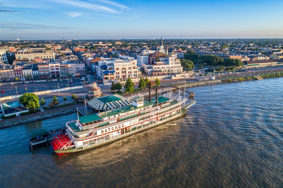 Nova Orleans, nos Estados Unidos, é uma das cidades afetadas pela subsidência, resultado da combinação entre a compactação de sedimentos e fatores como a extração de água subterrânea e petróleo — Foto: Getty Images