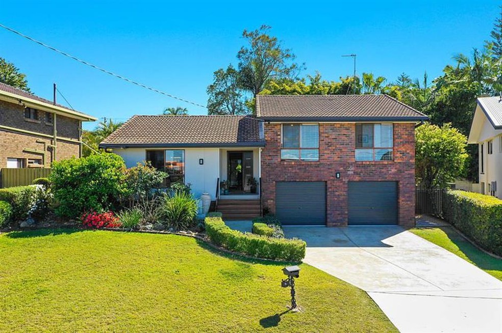 Casa onde Margot Robbie cresceu em Southport, Gold Coast — Foto: Ray White Broadbeach/ Reprodução