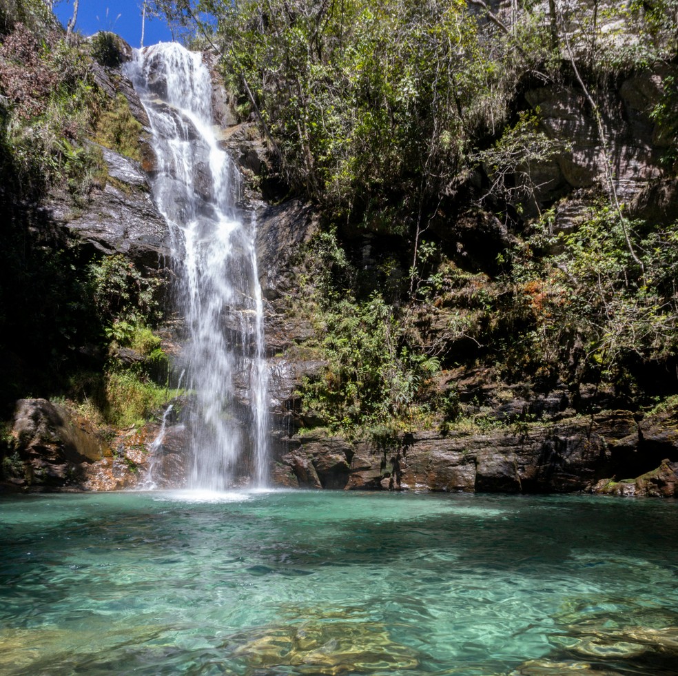 A Chapada dos Veadeiros, em Goiás, não é um destino de praia, mas oferece natureza maravilhosa, inclusive cachoeiras, como essa em Cavalcante — Foto: Pexels/Joel Alencar/Creative Commons