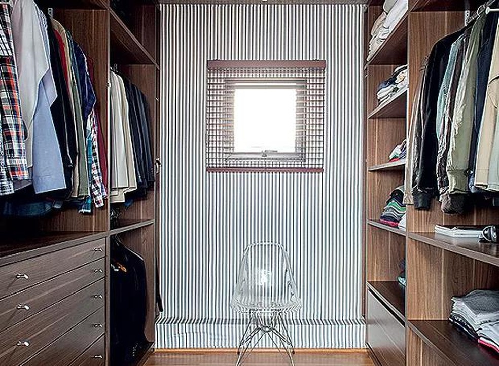 Transforme o seu closet na melhor parte da casa (sem ir à falência)