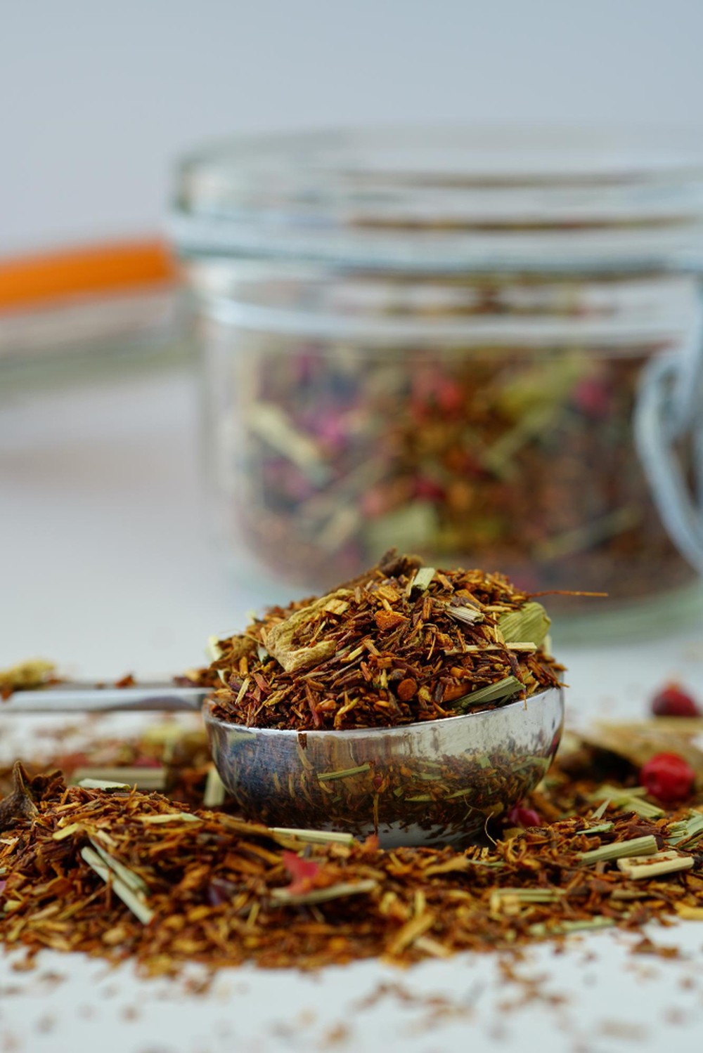 Chá de rooibos: conheça a história da infusão sul-africana