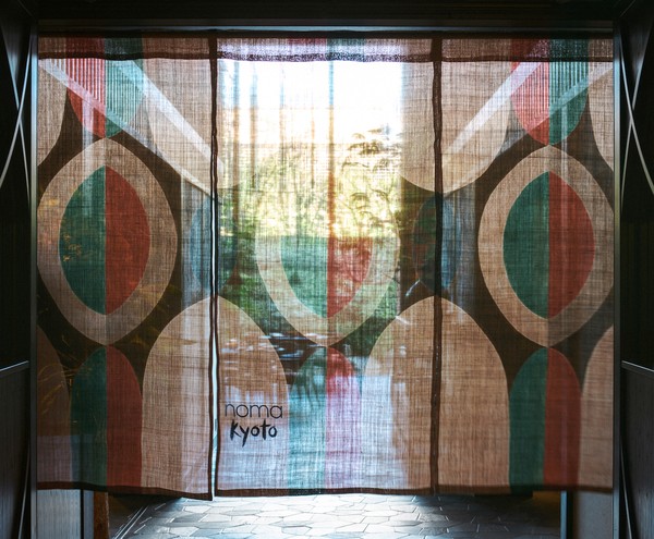 Restaurante Noma abre pop-up em Kyoto com sofisticada decoração