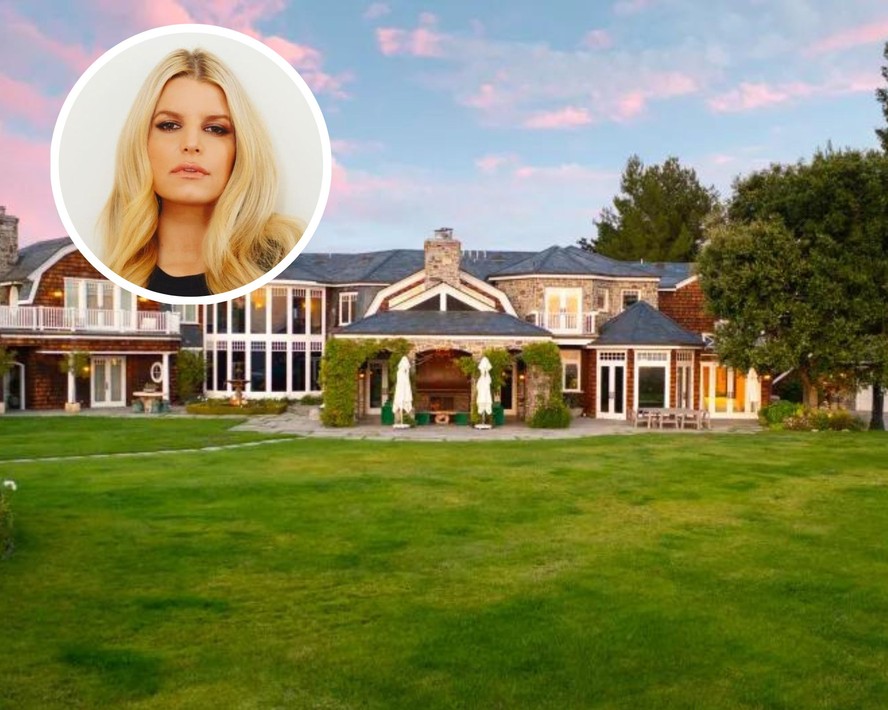 Jessica Simpson Lists Luxurious Eight-Bedroom Mansion with Two Pools for $22 Million